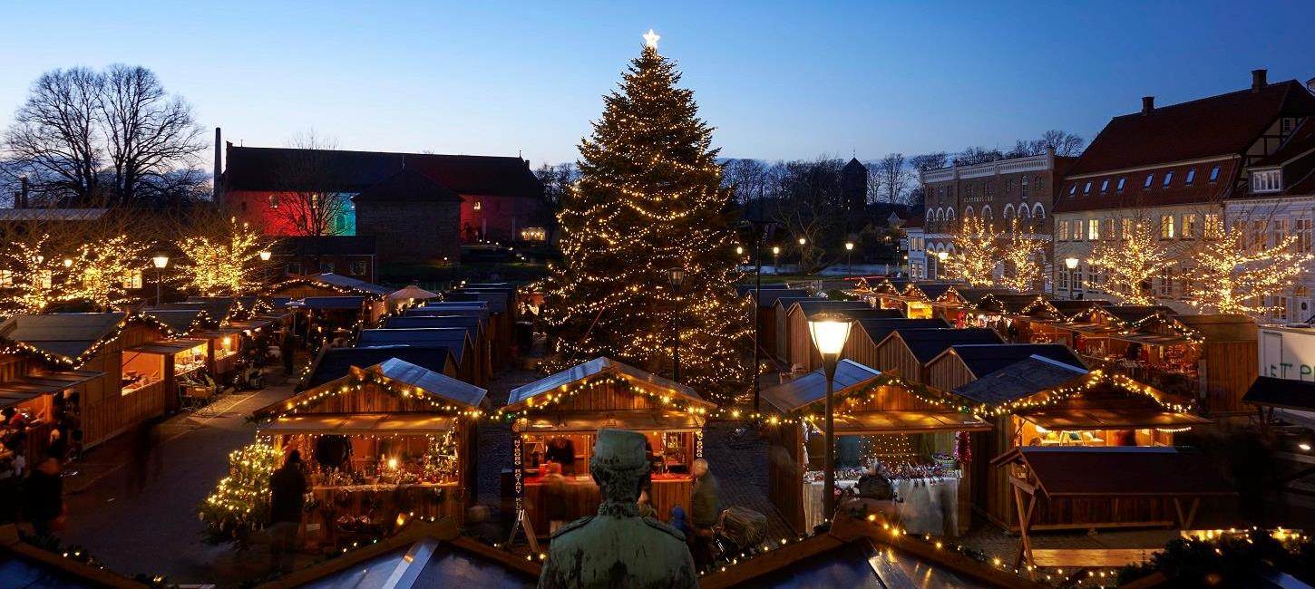 Oplev det magiske julemarked på Torvet i Nyborg