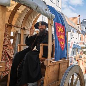 Christian 2. vinker fra Fruervognen til Danehof 2024
