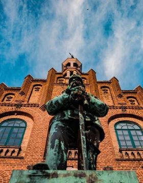 Nyborg Fyn Danmark Rådhus Statue